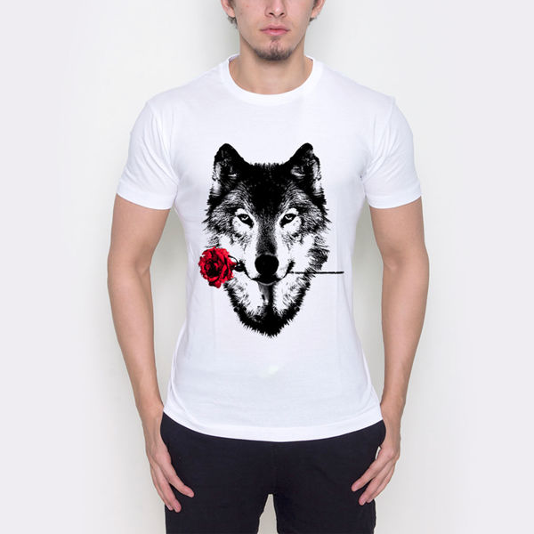 صورة Wolf t-shirt